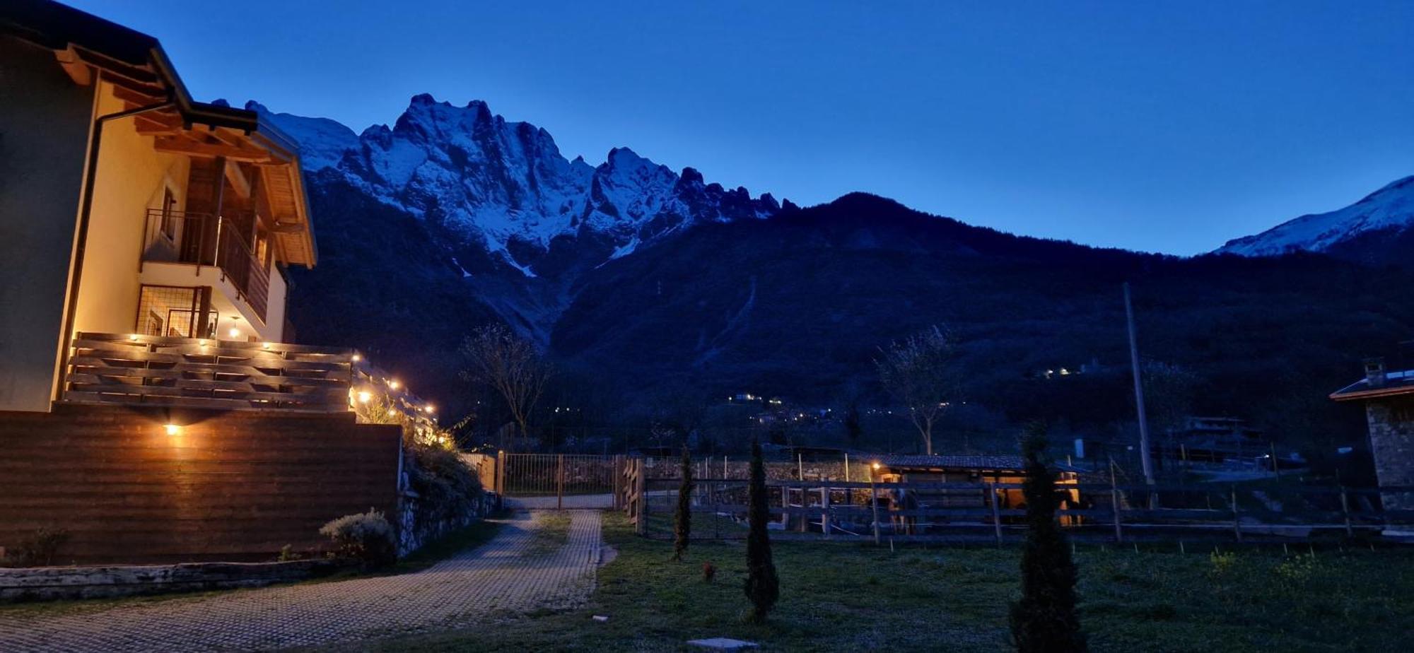 Azienda Agricola Agriturismo I Sei Petali Capo di Ponte Extérieur photo